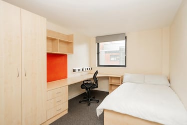1 bed flat, Hoyle Street, Kelham Island, Sheffield, S37LG - Image 5